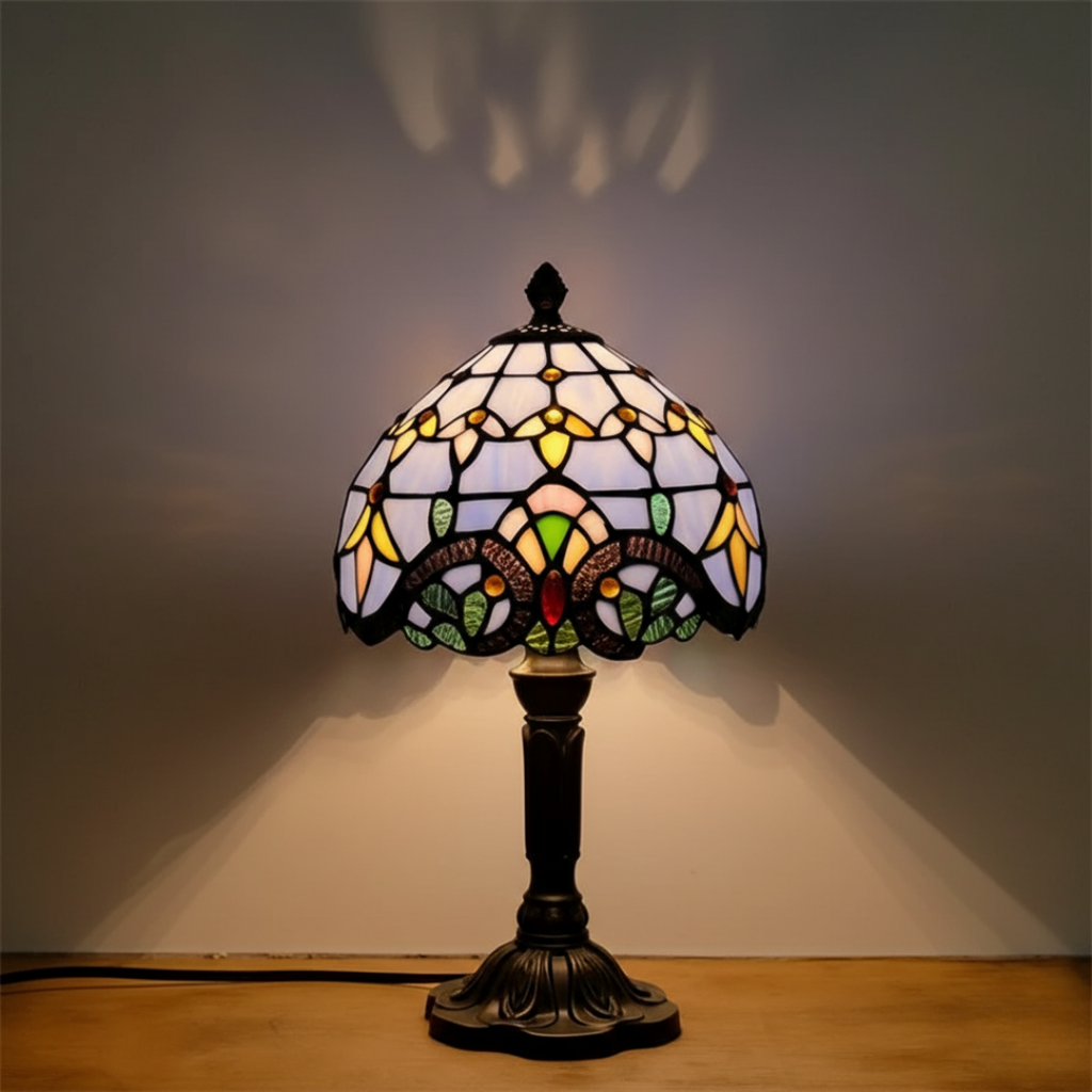 CHROMIA | KLASSISK FÄRGRIK TIFFANY-BORDSLAMPA