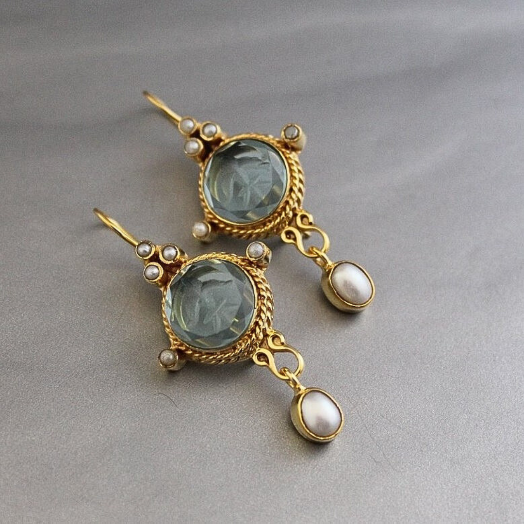 Merena – vintageinspirerade pärlörhängen