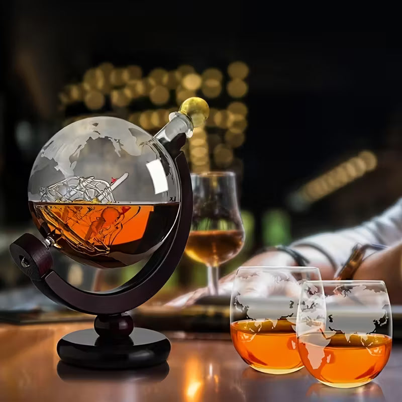 World Map Whisky Flaska and Glas Set