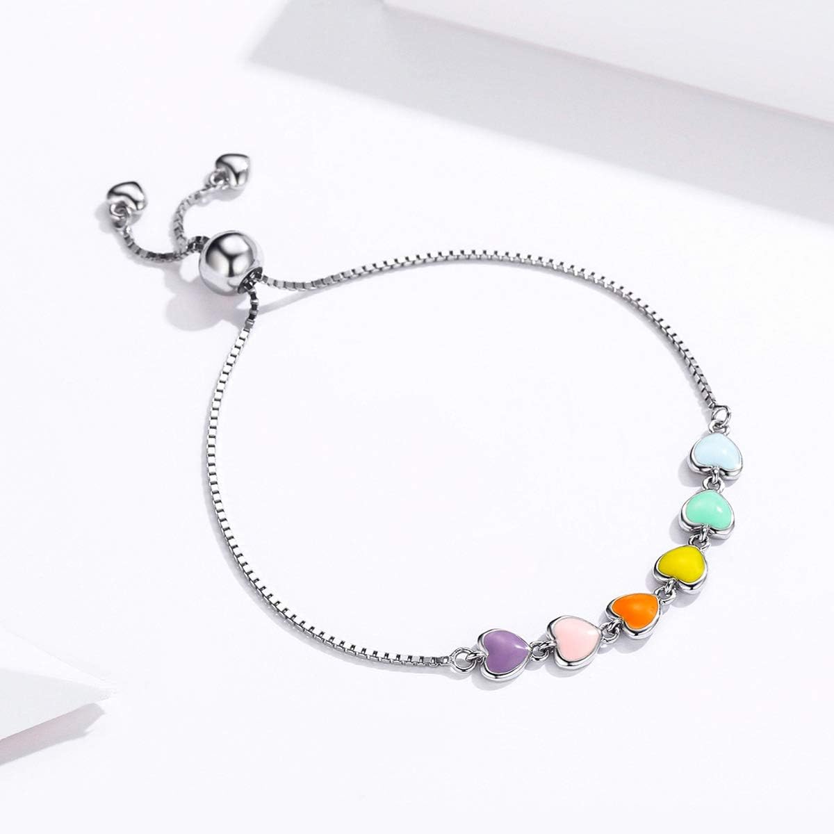 Justerbart armband i sterlingsilver med hundtassar