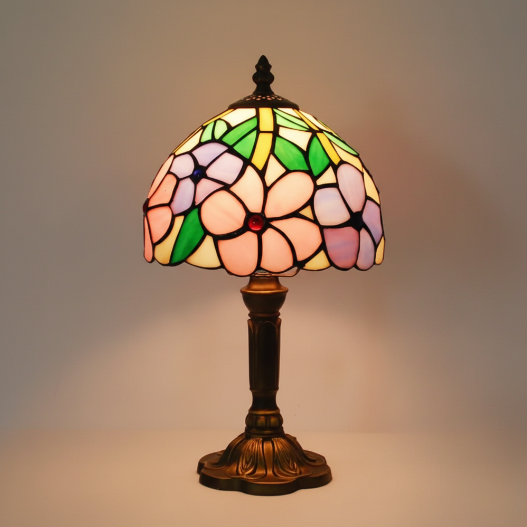 PETALYN | BAROCKINSPIRERAD BORDSLAMPA