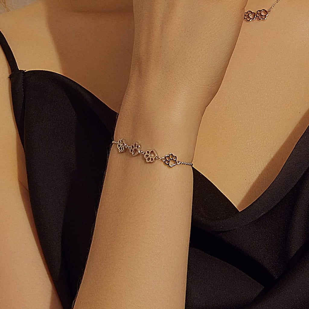 Justerbart armband i sterlingsilver med hundtassar