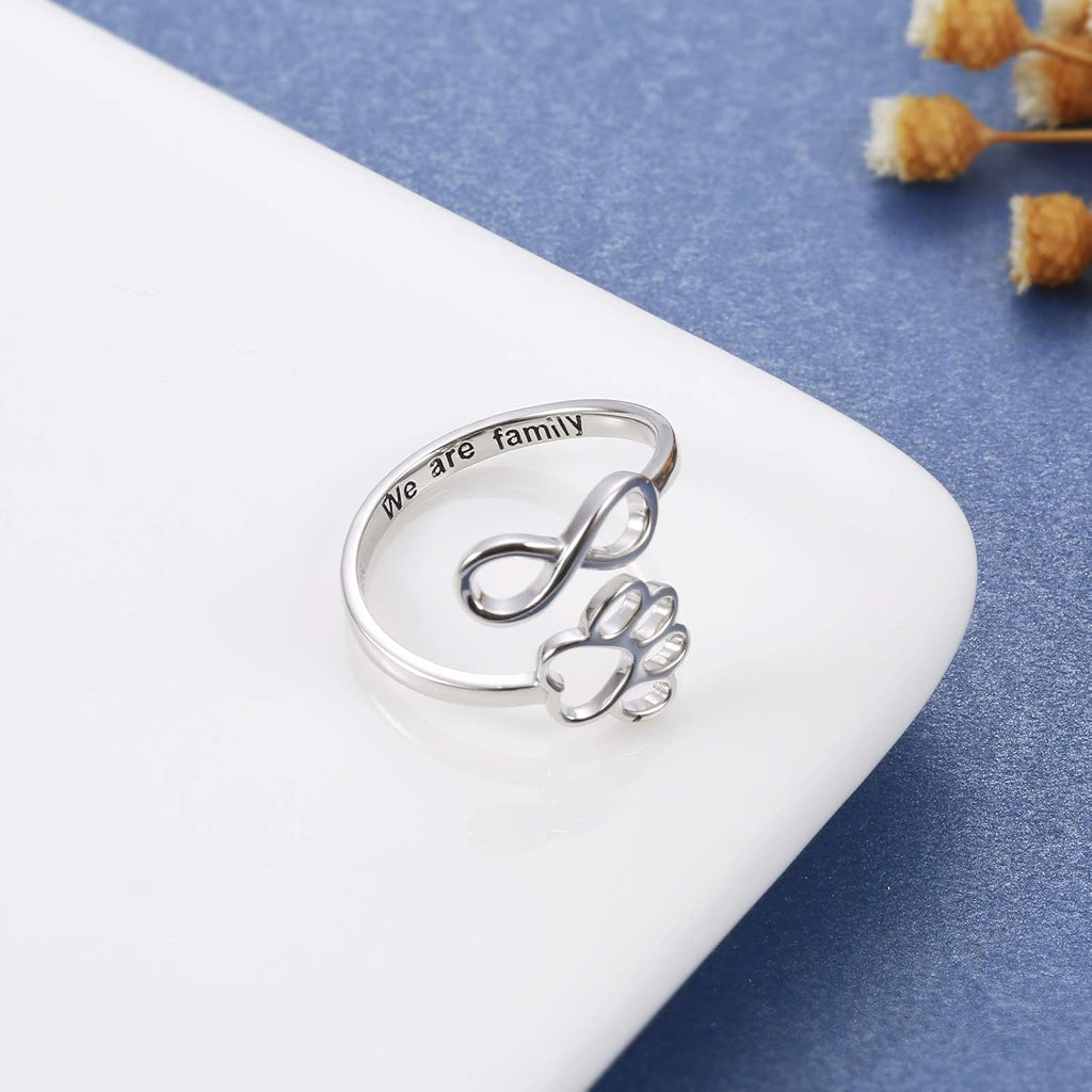 Handgjord justerbar ring i sterlingsilver med tass och hjärta