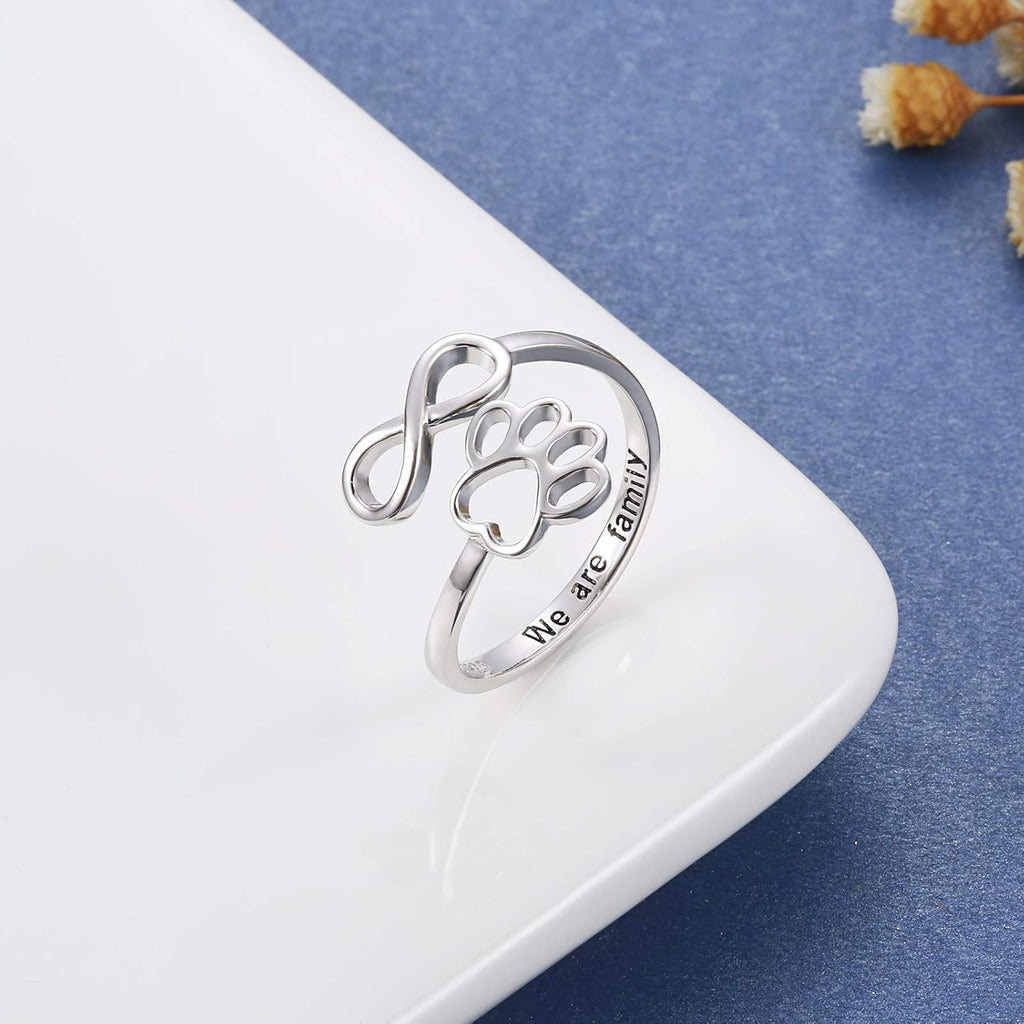Handgjord justerbar ring i sterlingsilver med tass och hjärta