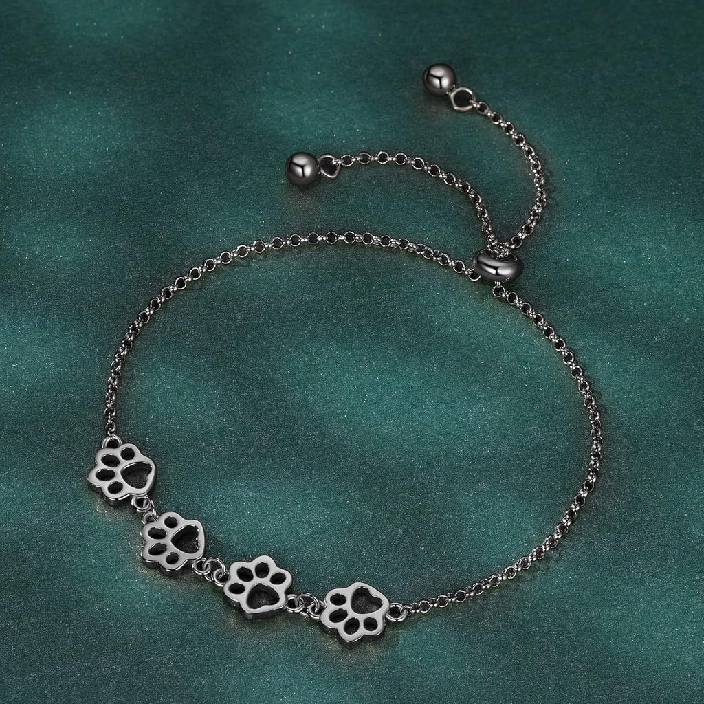 Justerbart armband i sterlingsilver med hundtassar