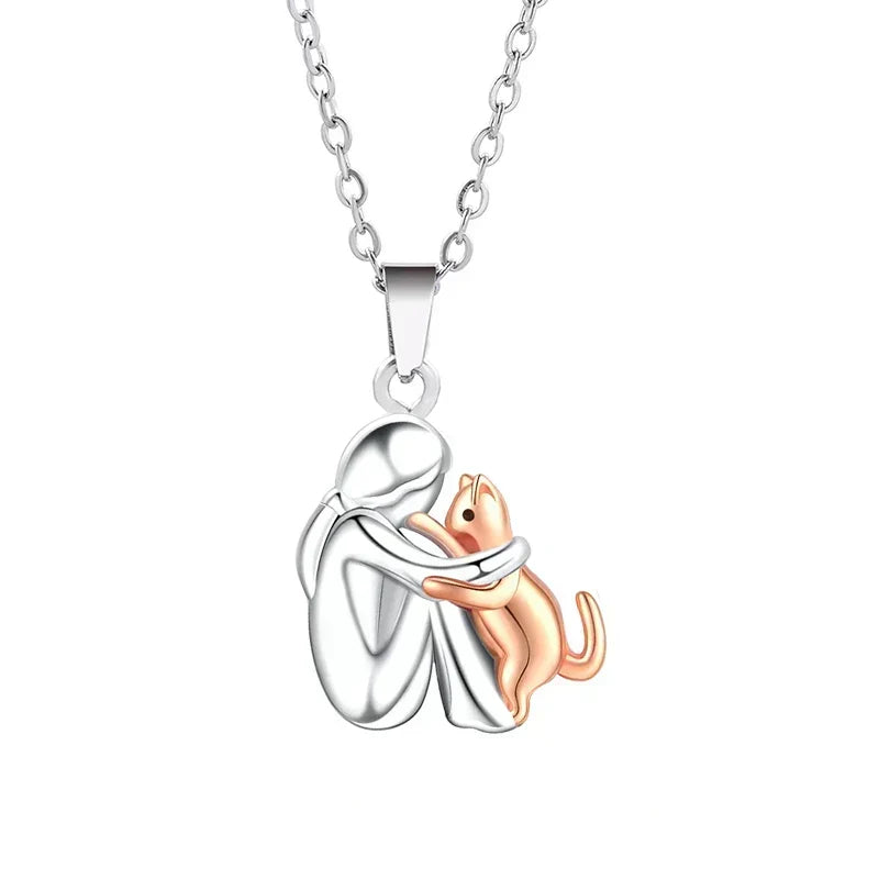 Susan Jewellery | Halsband med katt i famnen