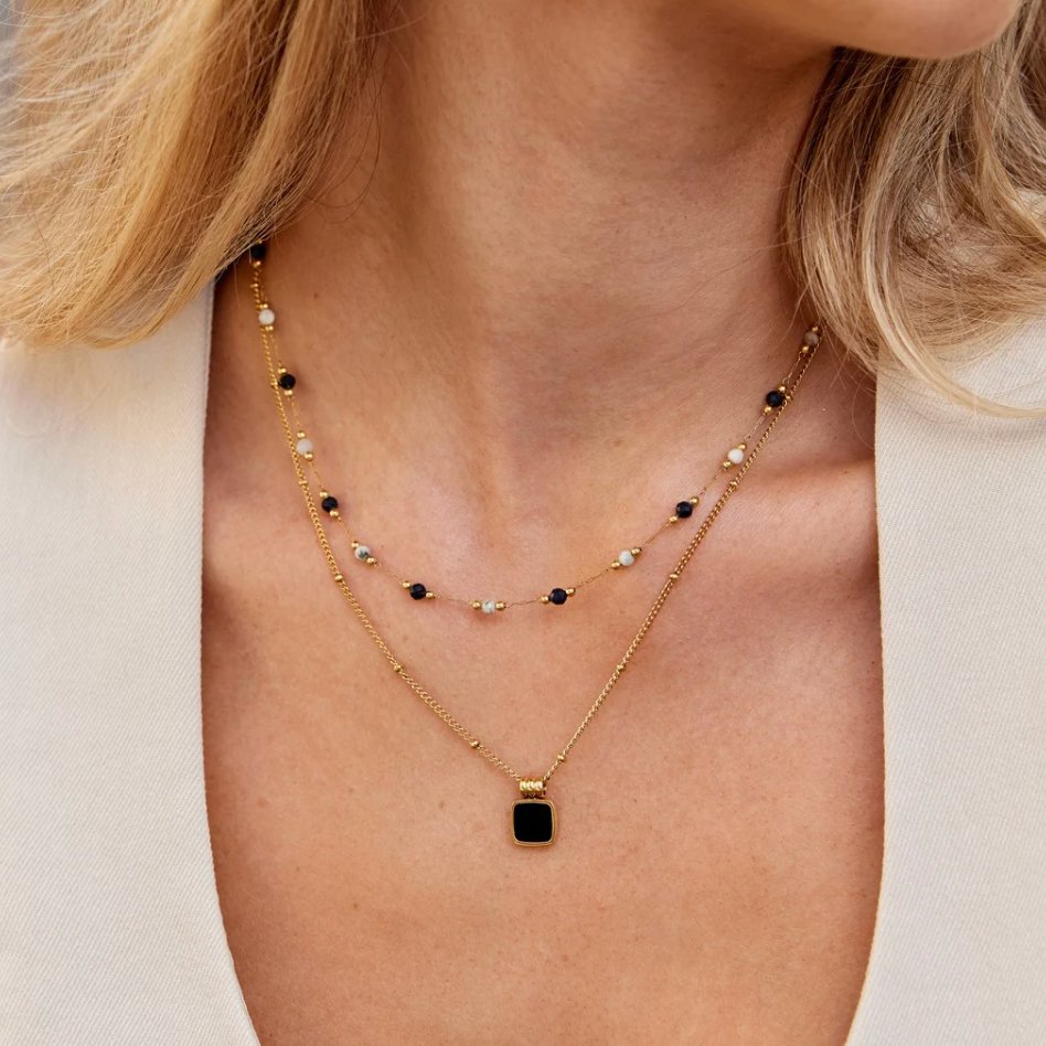 Midnight Chic – elegant halsband