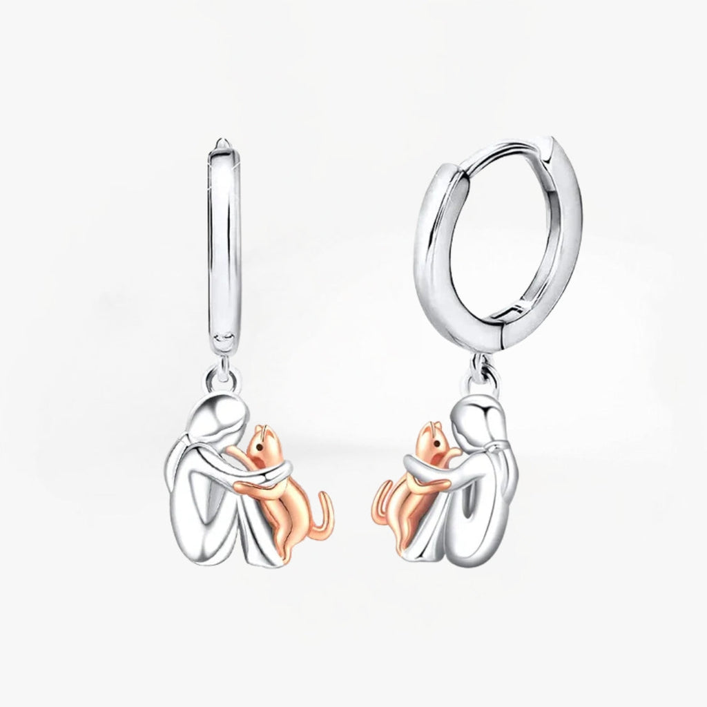 Lily™ – örhängen med kattmotiv och runt spänne